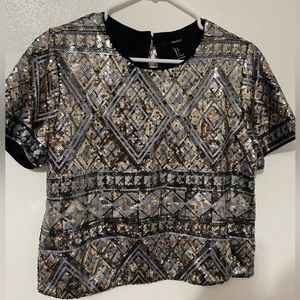 Fun NYE silver & gold sequin top!!